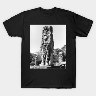 Mayan Ruins of Copan Tall Stela T-Shirt